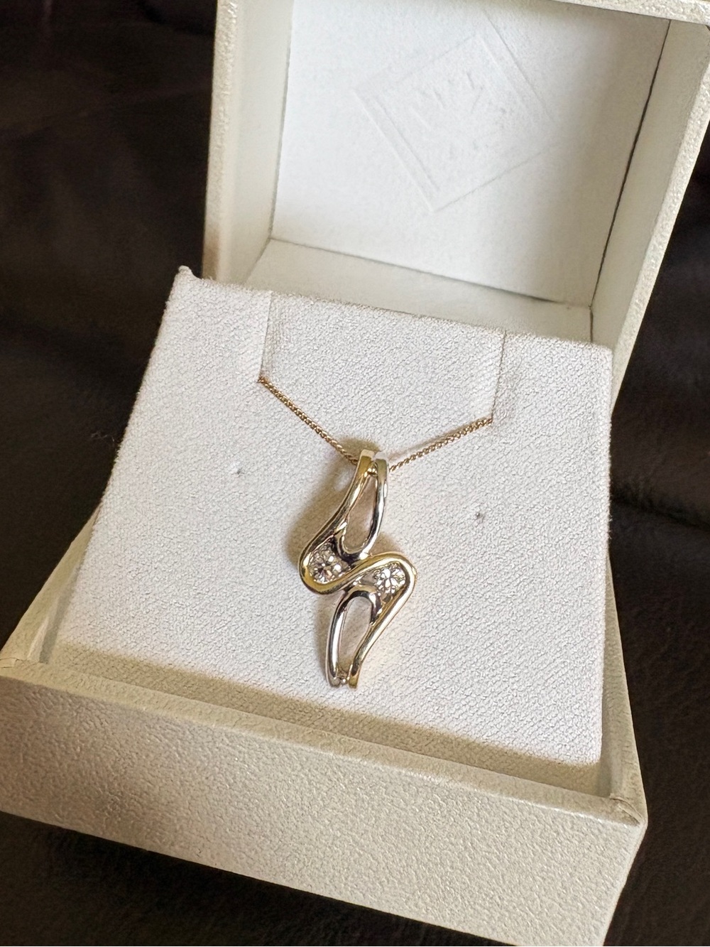 2 Fine Quality Diamonds, White & Yellow Gold Pendant Necklace.
Authentic w Box.